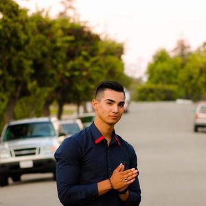 Meet your Posher, Ismael
